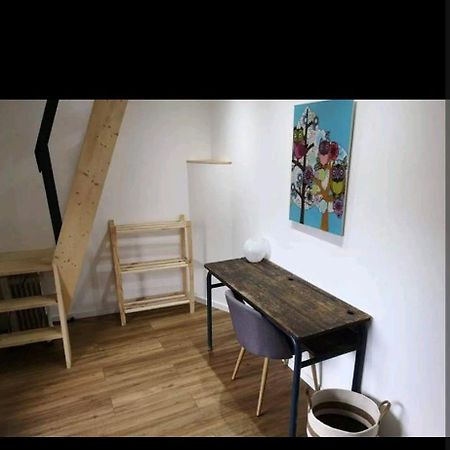 Duplex Refait A Neuf Dans Vieille Batisse Βίλα Prades  Εξωτερικό φωτογραφία