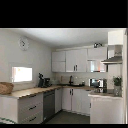 Duplex Refait A Neuf Dans Vieille Batisse Βίλα Prades  Εξωτερικό φωτογραφία